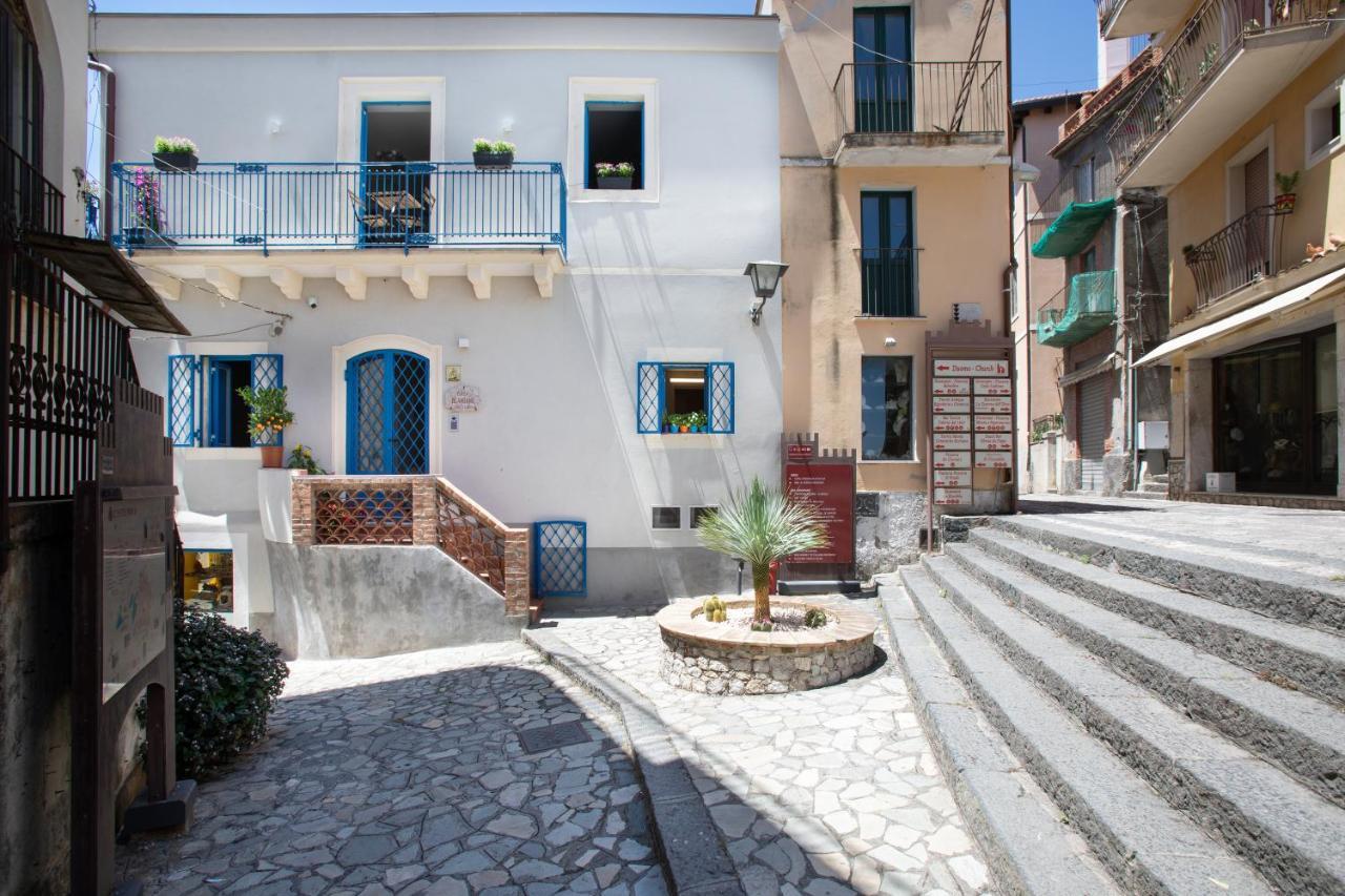 Casa Blandano B&B 카스텔몰라 외부 사진